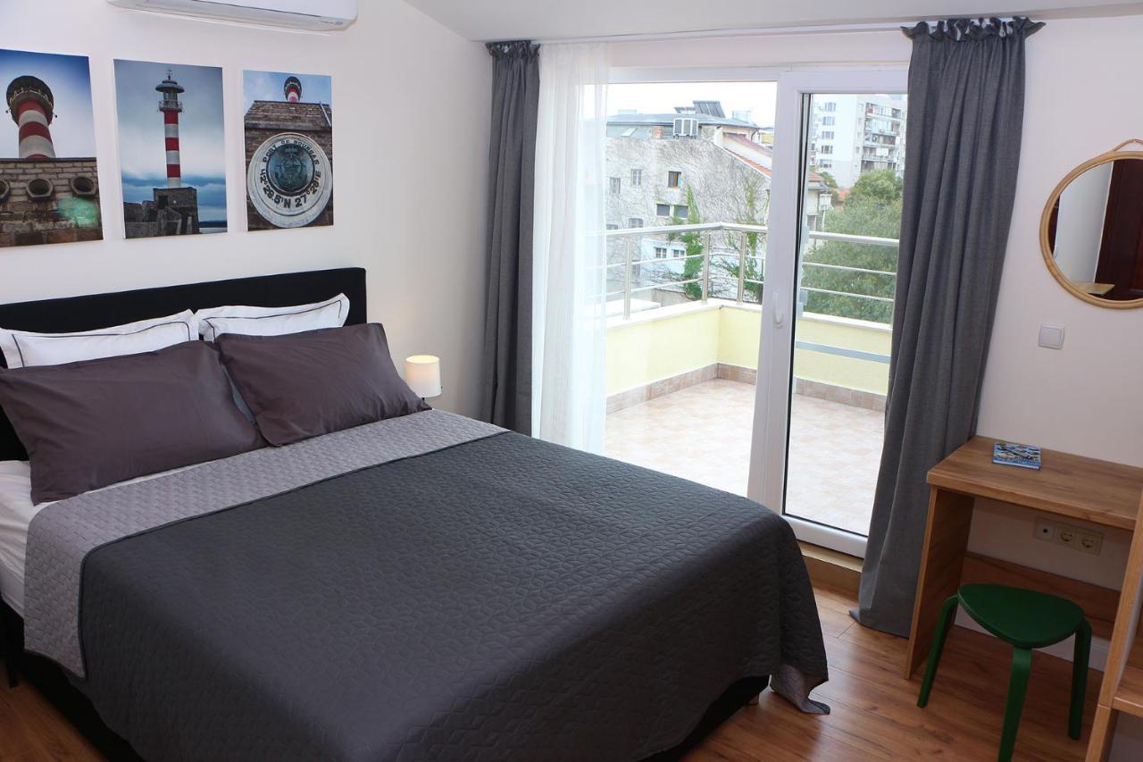 Shik & Chic In The Heart Of Burgas # 5Min From Beach # New Eksteriør billede